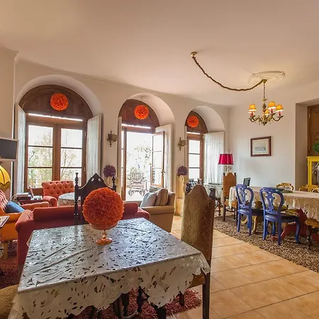 Guest house Palacio Vila Flor 2*